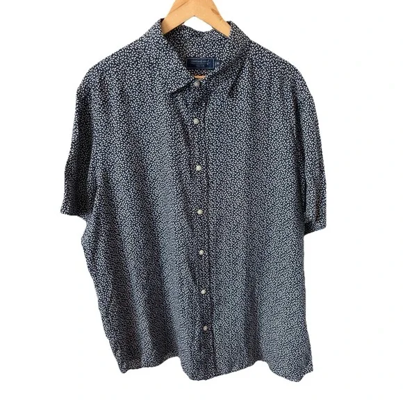 Vineyard Vines Shirt Men's XL Blue & White 100% Linen Button Down Beach Vacation - Picture 1 of 4